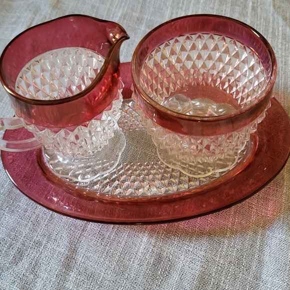 🎄Vintage Rare RedIndiana glass dish and with cream and sugar bowl like new - Picture 6 of 14